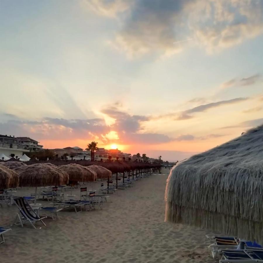 Bed and Breakfast Enjoy Living Pescara Exterior foto